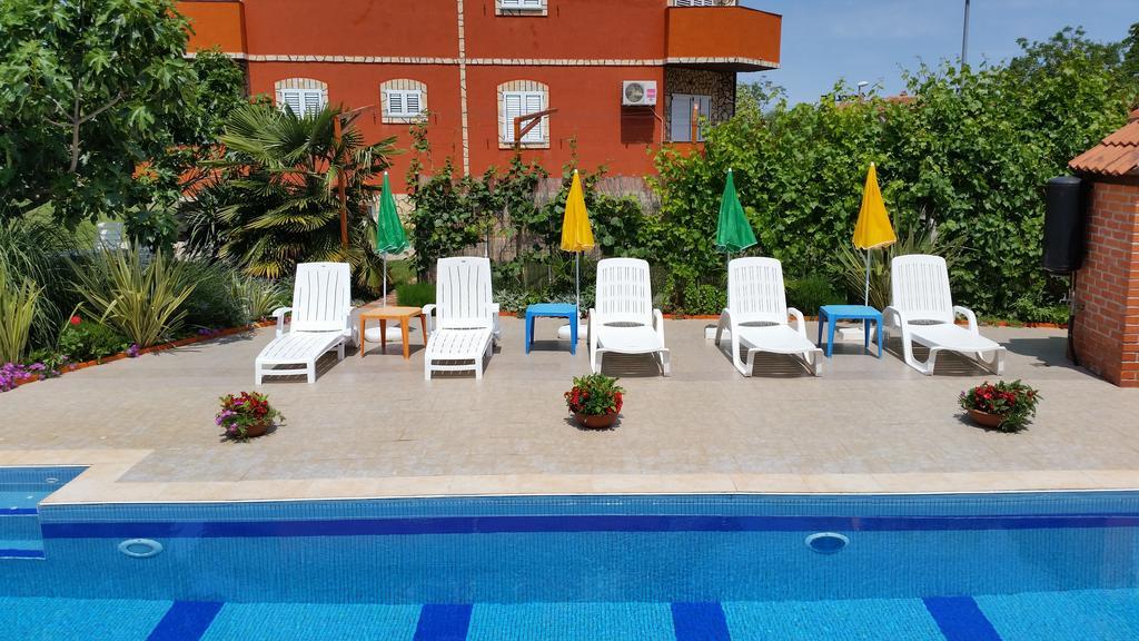 Apartments Dugonjic Umag Exterior foto