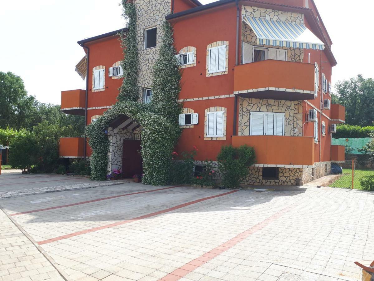 Apartments Dugonjic Umag Exterior foto