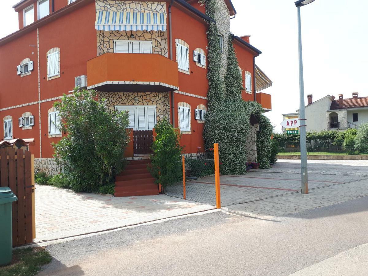 Apartments Dugonjic Umag Exterior foto